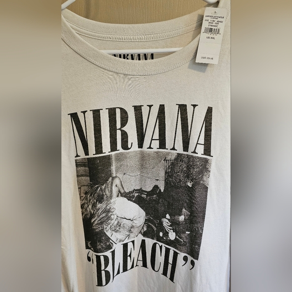 NWT NIRVANA Bleach long Sleeve XXL T Shirt From American Eagle 100% Cotton - Picture 2 of 4